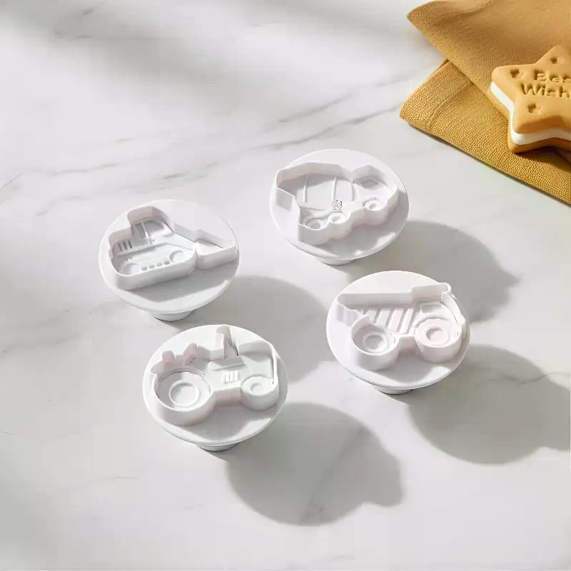 Kitchen Kids Baking Set - 3D Araba Uçak Araç Çerez Kesiciler